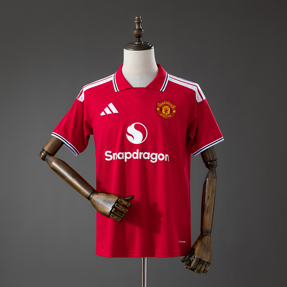 Man United Domicile 26/27