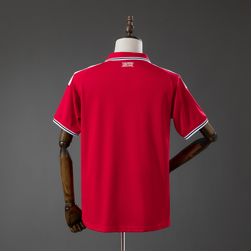 Man United Domicile 26/27 – Image 2